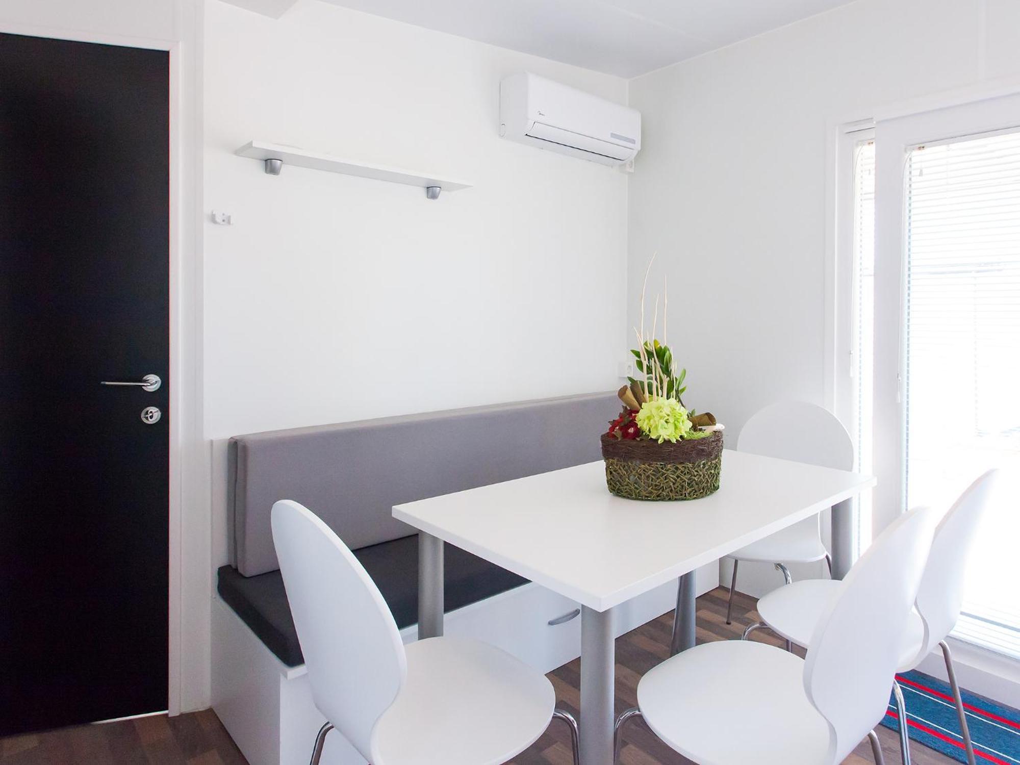 Camping Adria Mobile Homes In Camping Kastanija Novigrad Istria Dış mekan fotoğraf