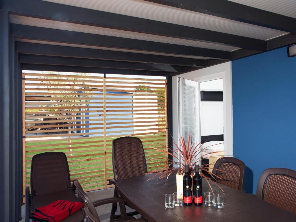 Camping Adria Mobile Homes In Camping Kastanija Novigrad Istria Dış mekan fotoğraf