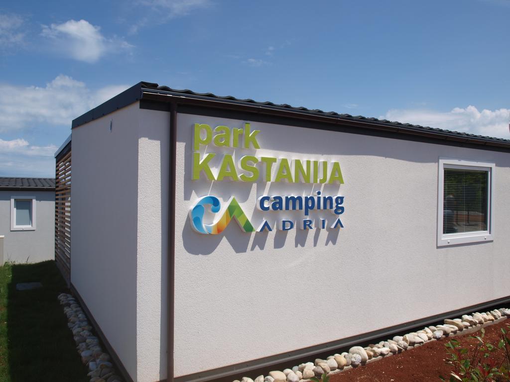 Camping Adria Mobile Homes In Camping Kastanija Novigrad Istria Dış mekan fotoğraf