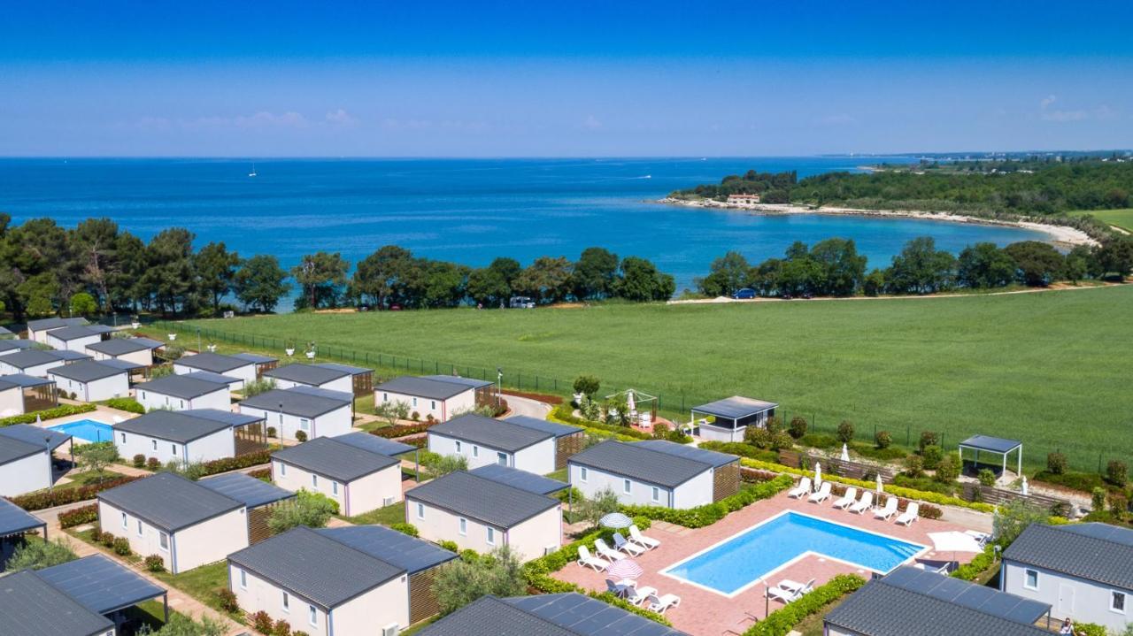 Camping Adria Mobile Homes In Camping Kastanija Novigrad Istria Dış mekan fotoğraf